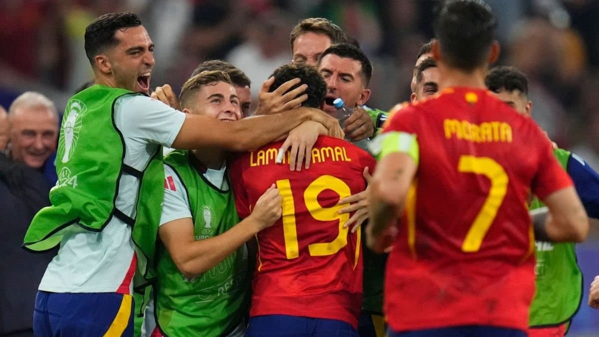  Lamine Yamal left the Spanish camp spt