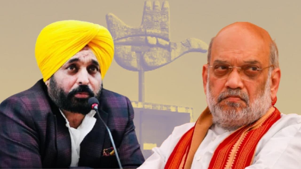 'রাজধানী ছিনতাই' বিতর্ক বাড়তেই বার্তা শাহি-মন্ত্রকের