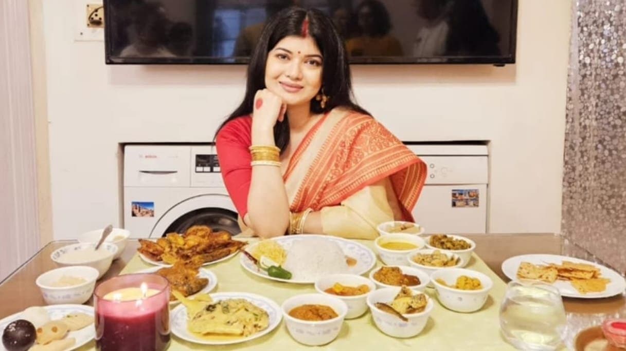 tollywood actress roja parami dey becoming mother she post her first baby shower picture ent