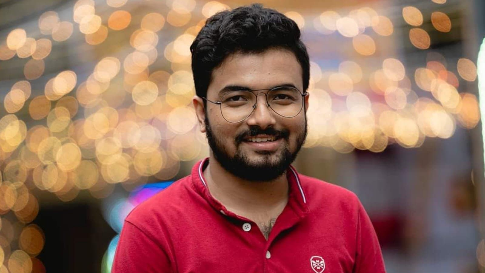 director rohan sen going to act for the first time in a bengali movie which also directed by him ent