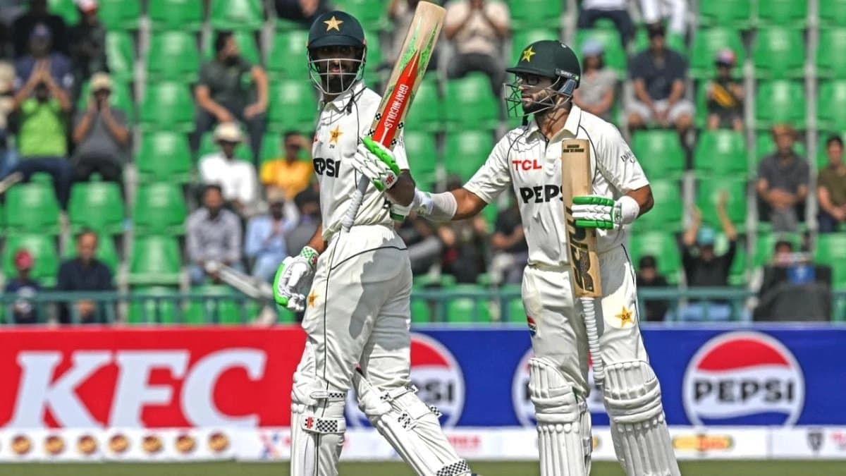  Shaun Pollock mistakenly referred to Pakistan captain Shan Masood as the Captain of India 