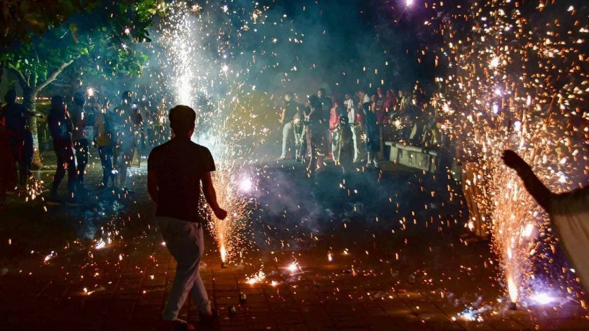 Here are tips to prevent lungs diseases as Air pollution has increased after diwali 2024  lif