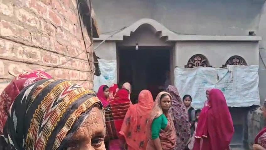 Girl Student Found Dead After 60 hours Missing in Murshidabad