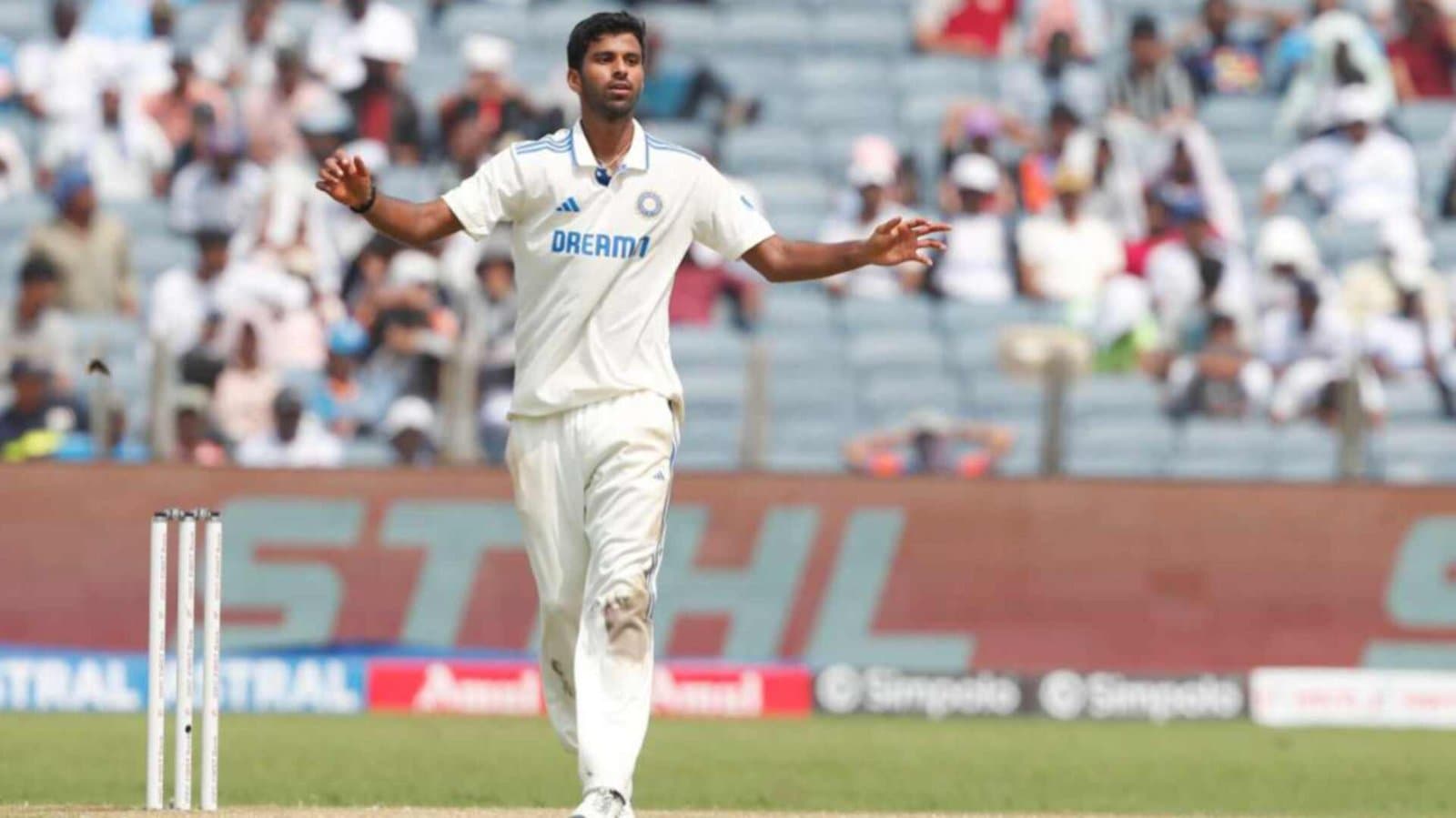 Ravichandran Ashwin, Washington Sundar shares six wickets, new Zealand in trouble spt 