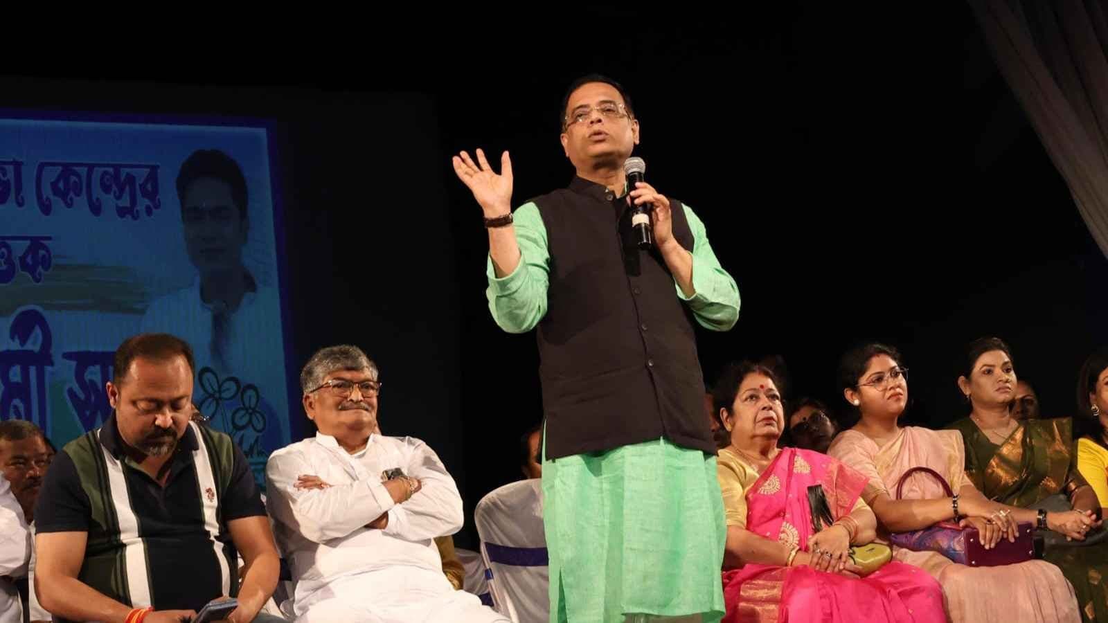 WB Minister Snehasis Chakraborty at Chinsurah TMC Workers Meeting