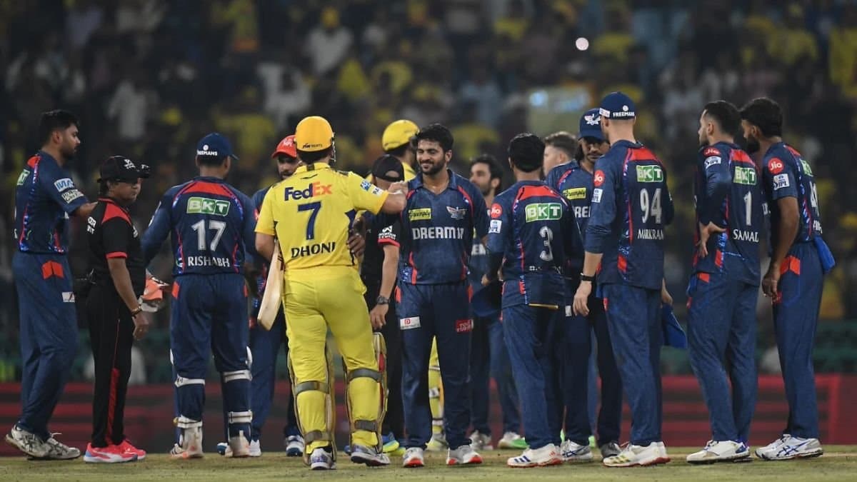 IPL 2025: MS Dhoni was seen limping after match against LSG spt 