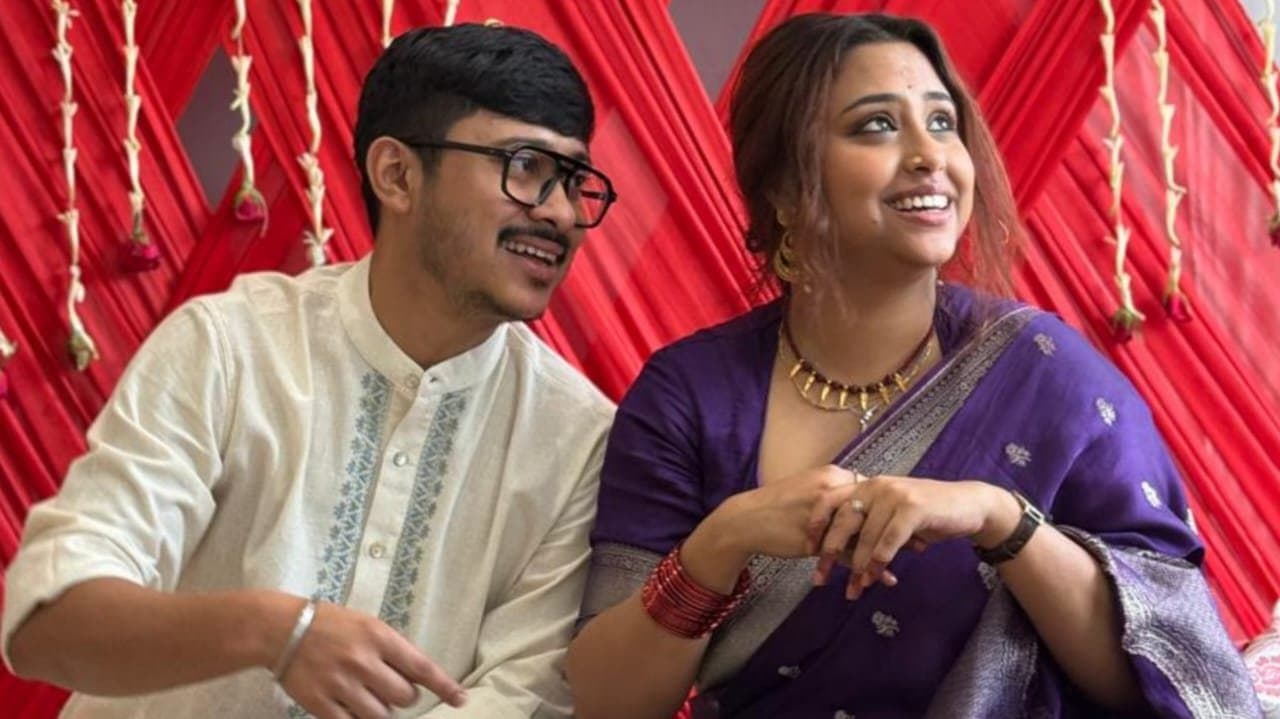 Director Nirjhar Mitra got engaged with his girlfriend Shalini Mitra 