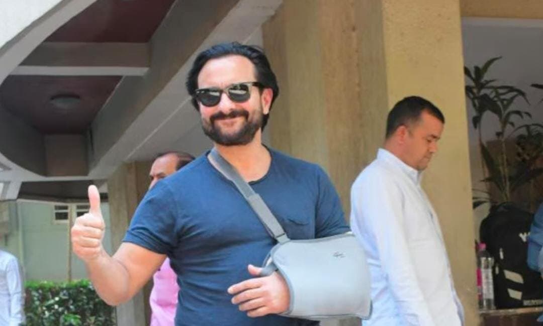 Saif Ali Khan: বাড়ি ফিরলেন  সইফ আলি খান!  এখন কেমন আছেন অভিনেতা?