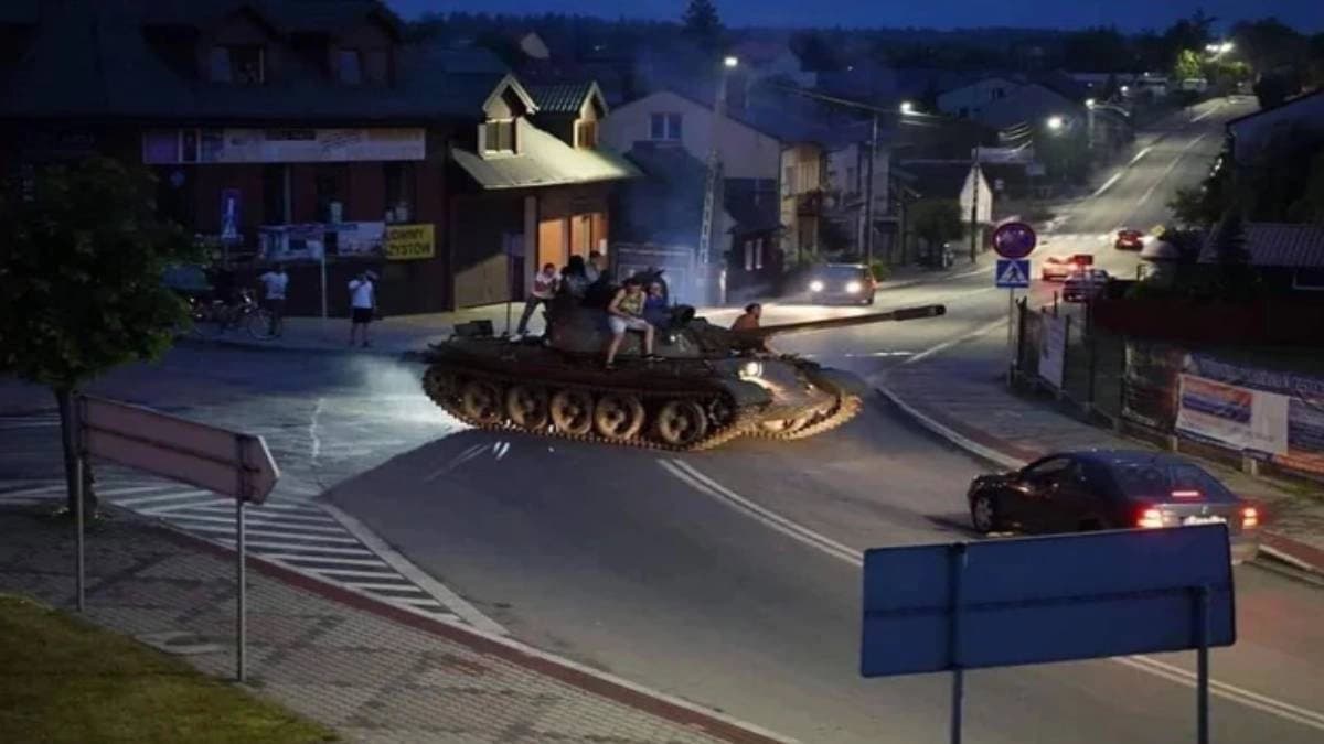 Drunk men stolen world war two tank in poland