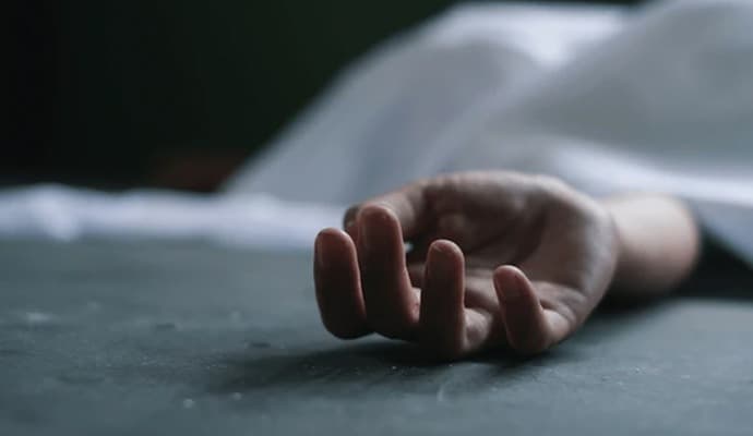 DEATH:  উলুবেড়িয়ায় চিকিৎসার গাফিলতিতে প্রসূতির মৃত্যুর অভিযোগ