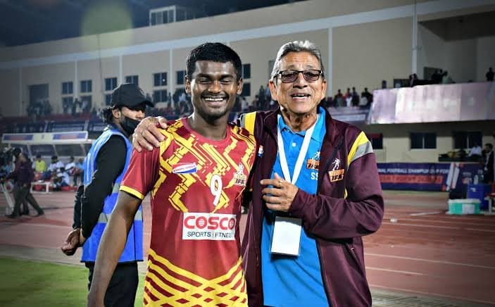 Rabi Hansda rises from ashes to glory, shines in Santosh Trophy spt 