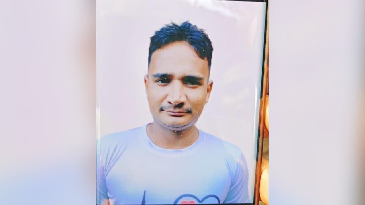 SIR In West Bengal: Scared off SIR youth allegedly decided to end his life death in ramnagar