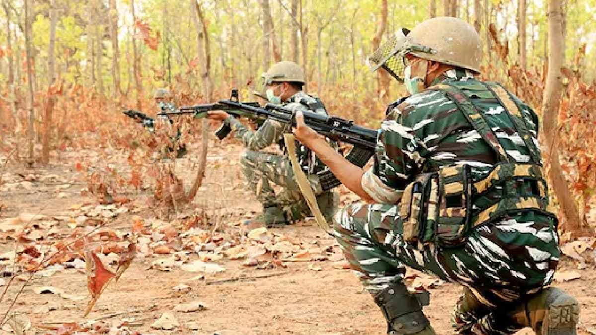  30 Naxals killed in an encounter with security forces in Chhattisgarh