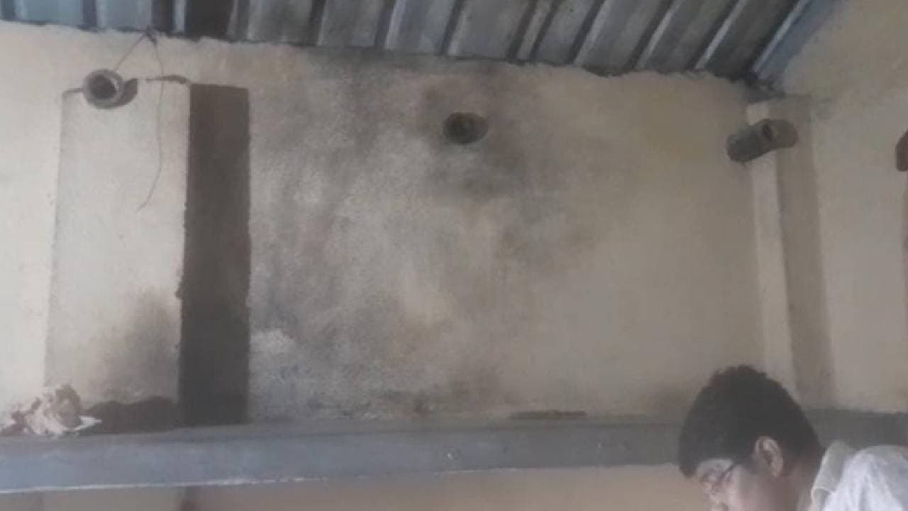 A huge explosion occurs in Bengal Khardaha