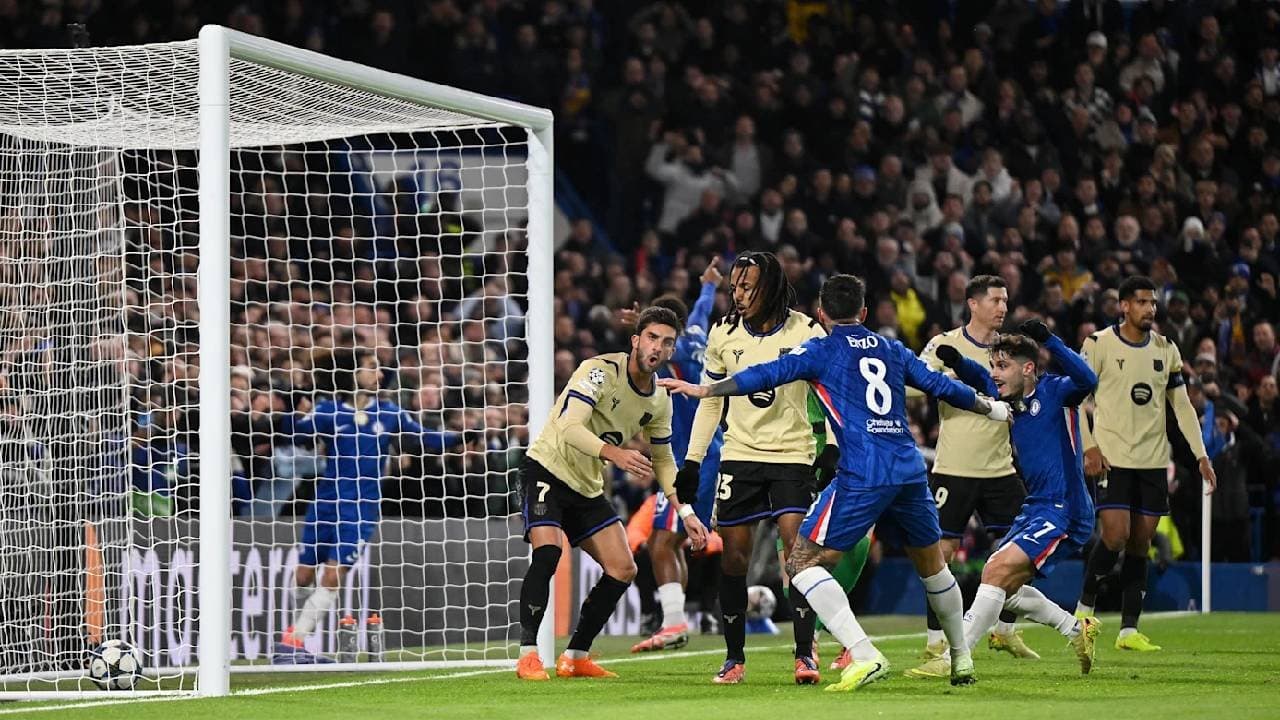 বার্সার হার, ঘরের মাঠে জিততে পারল না সিটি