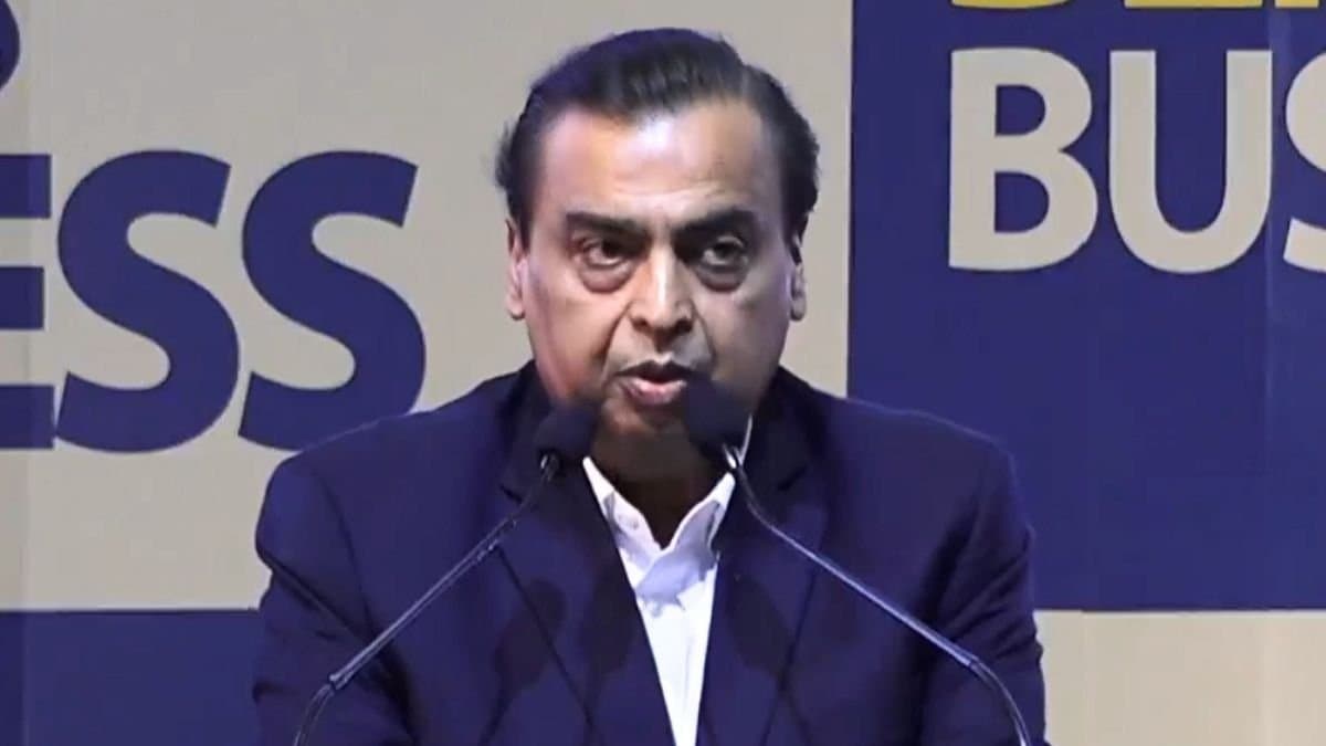  5 different projects announced by reliance industries head mukesh ambani in global bengal business summit 2025 gnr 