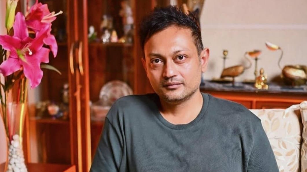 হিন্দি ছবির পরিচালনায় বিরসা দাশগুপ্ত, ভরপুর রোম্যান্স না রোমাঞ্চকর থ্রিলার! কোন গল্প ফুটিয়ে তুলবেন পর্দায়?