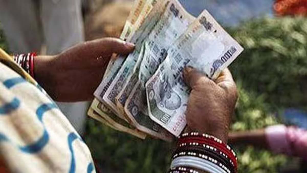 Safe and solid returns here is a list of the best savings schemes for women in India