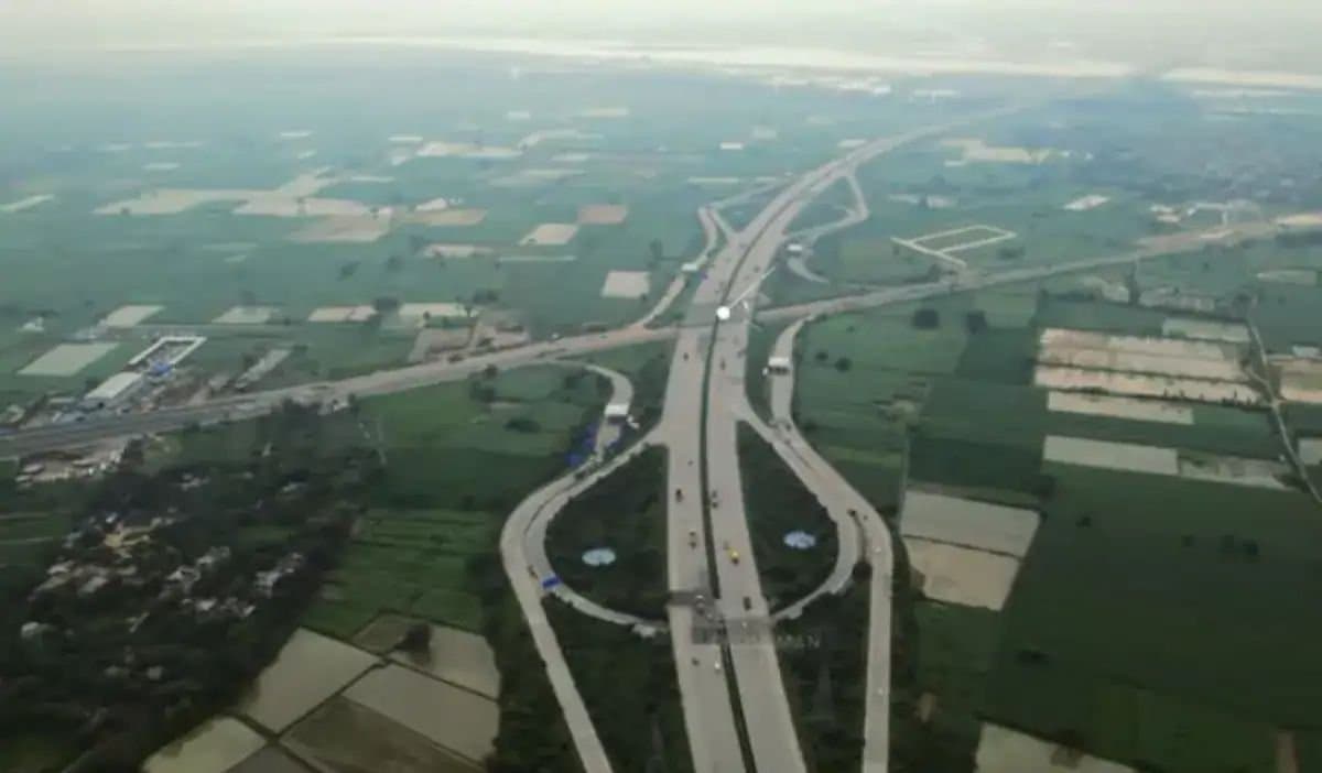 Delhi-Dehradun Expressway:  রাস্তা তৈরির জন্য কাটা হয়েছে সাড়ে ৭ হাজারের বেশি গাছ! 