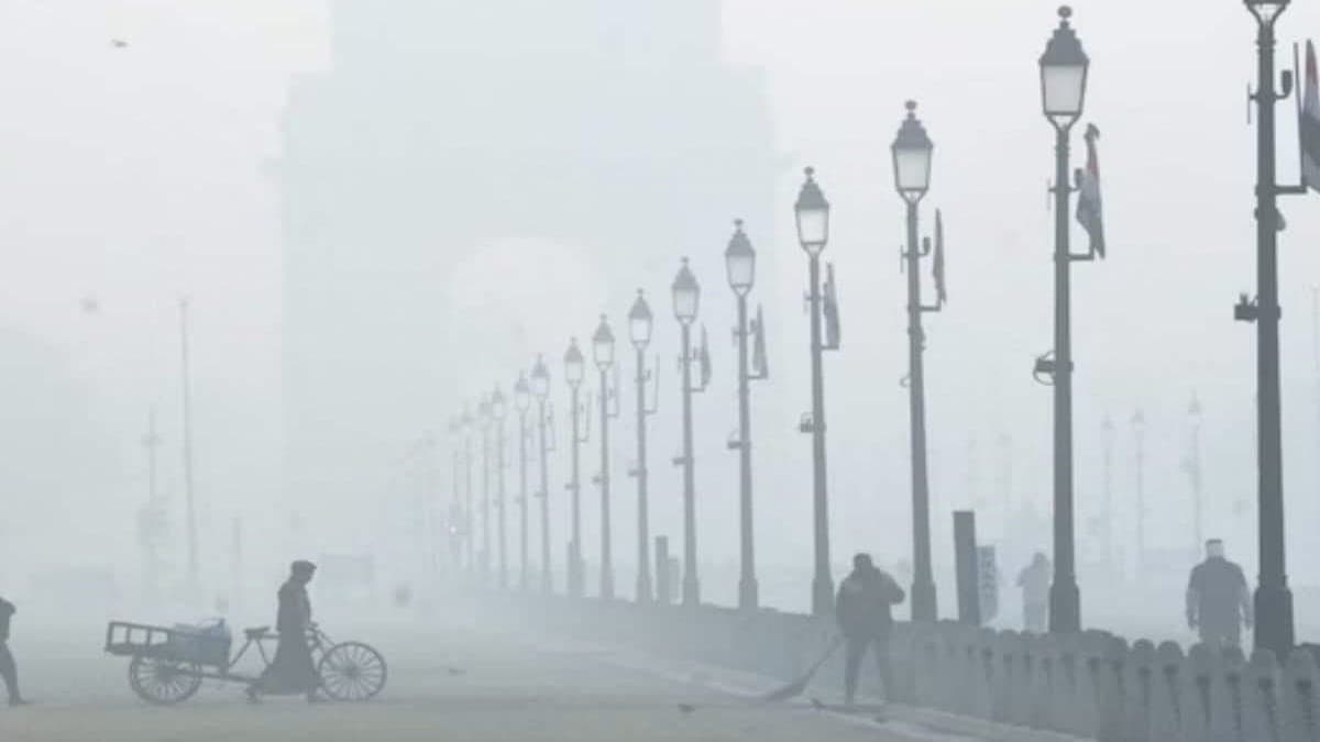 Delhis Temperature Goes Below 5 Degrees In Early December, Breaks 14 Year Record gnr 