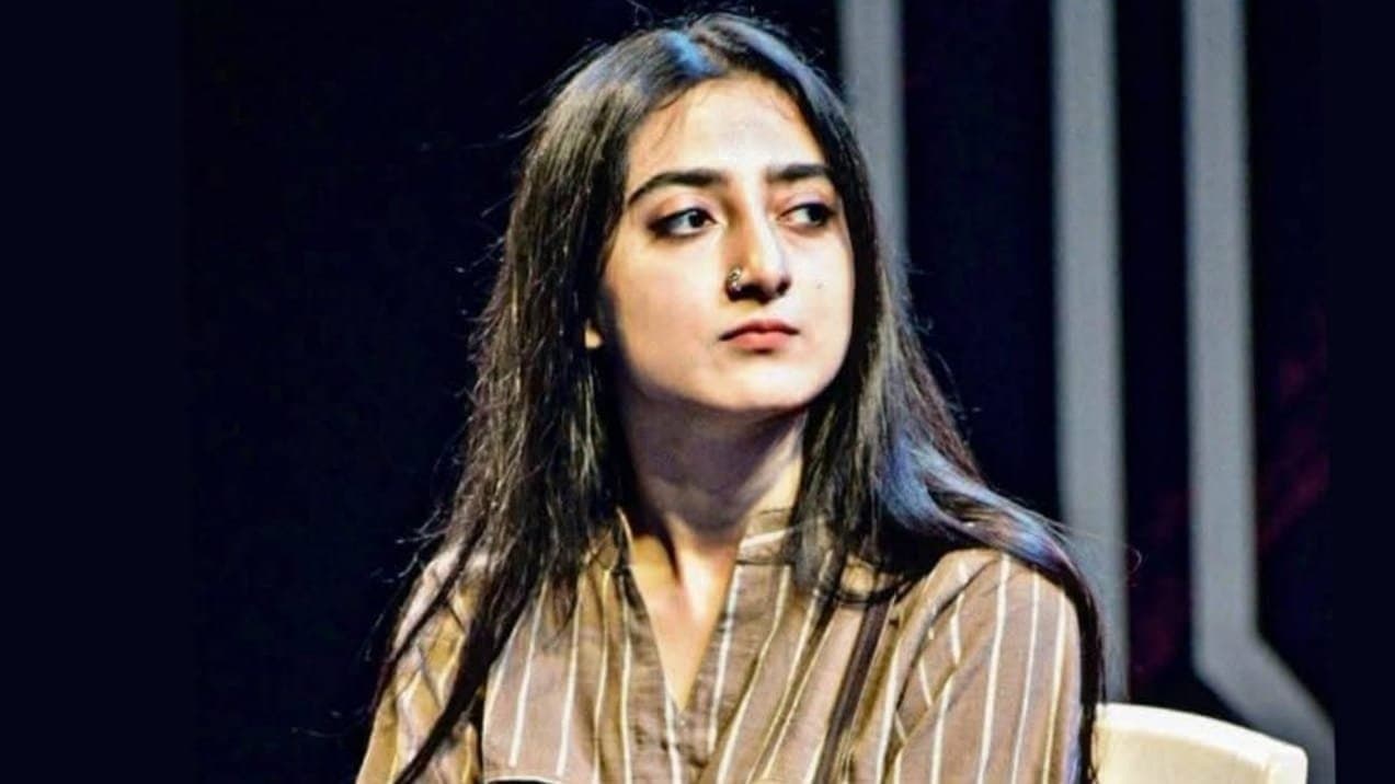 actress surangana bandopadhyay going to play a role of female detective in upcoming web series ent