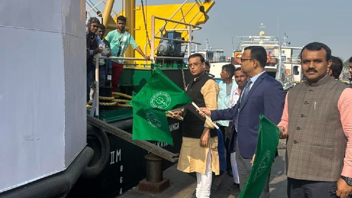 Row row vessel will be carrier for heavy vehicles gnr 