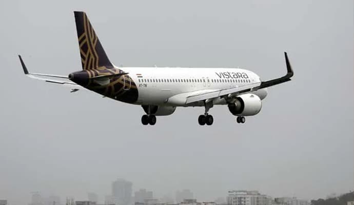 Vistara:‌ একসঙ্গে পাইলটরা ছুটিতে, ভিস্তারা এয়ারলাইন্সের একাধিক উড়ান বাতিল 