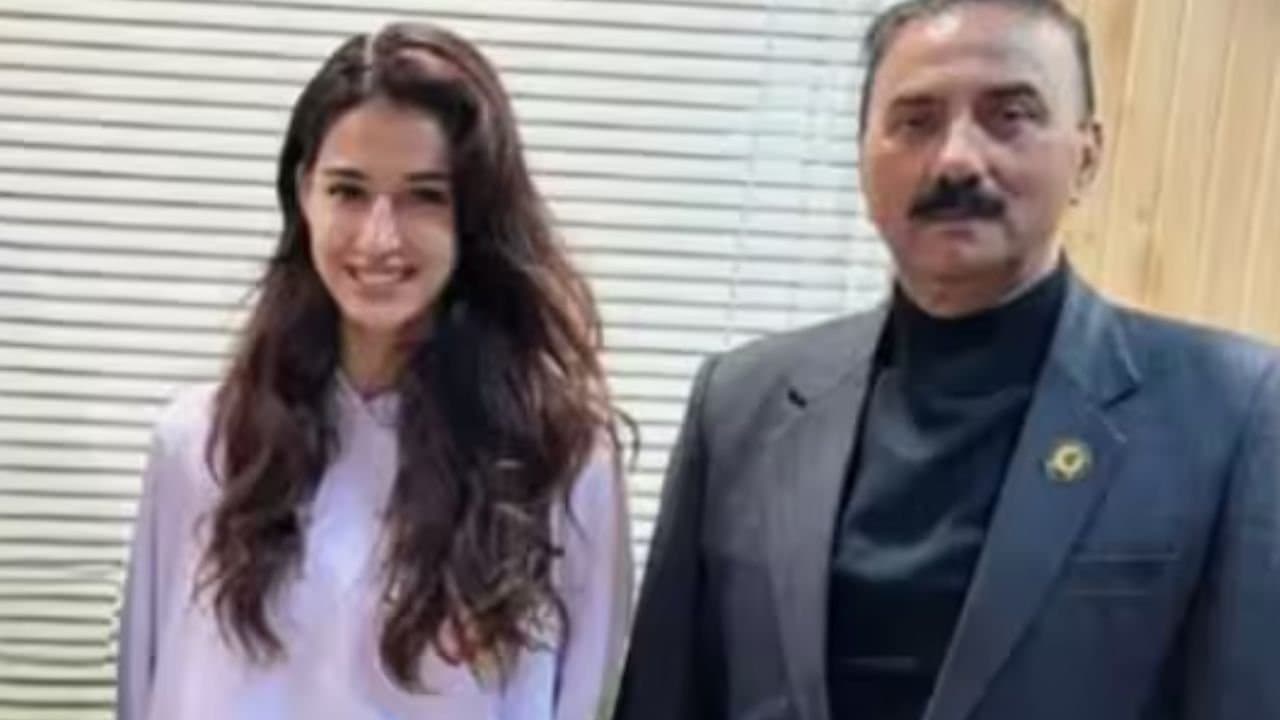 Disha Patanis Father Granted Weapons Licence After Attack On Ancestral Home In Bareilly