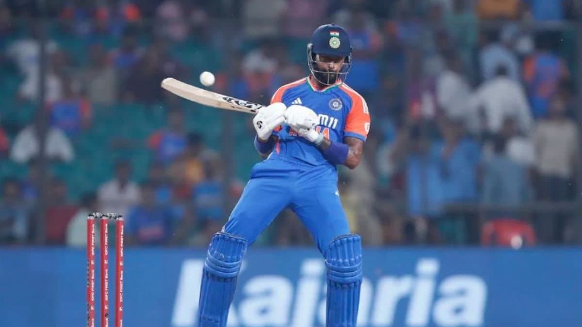 Hardik Pandya played a scoop shot over the wicketkeeper's head against fast bowler Taskin Ahmed's short delivery for a boundary spt