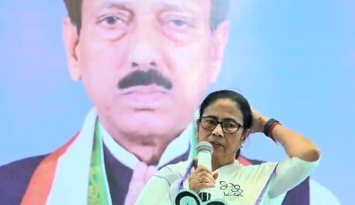 Mamata Banerjee: 'মাটির ছেলে কেষ্ট', আউশগ্রামে প্রচারে অনুব্রতর ভূয়সী প্রশংসা মমতার  