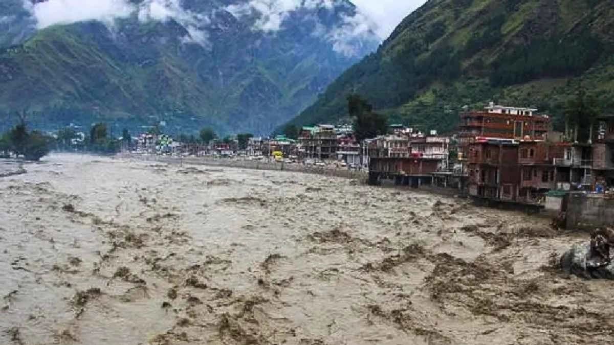 Floods ravage Himachal Landslides in Jammu and Kashmir