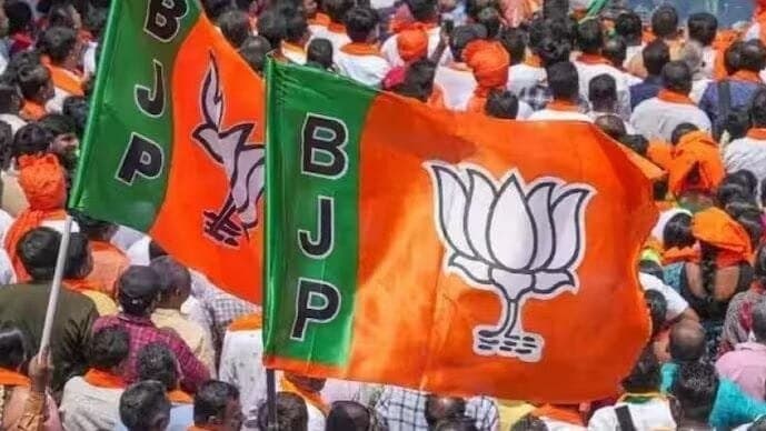BJP: রাজ্যে তারকা প্রচারকদের নাম ঘোষণা বিজেপির, তালিকায় মোদি থেকে রুদ্রনীল ঘোষ