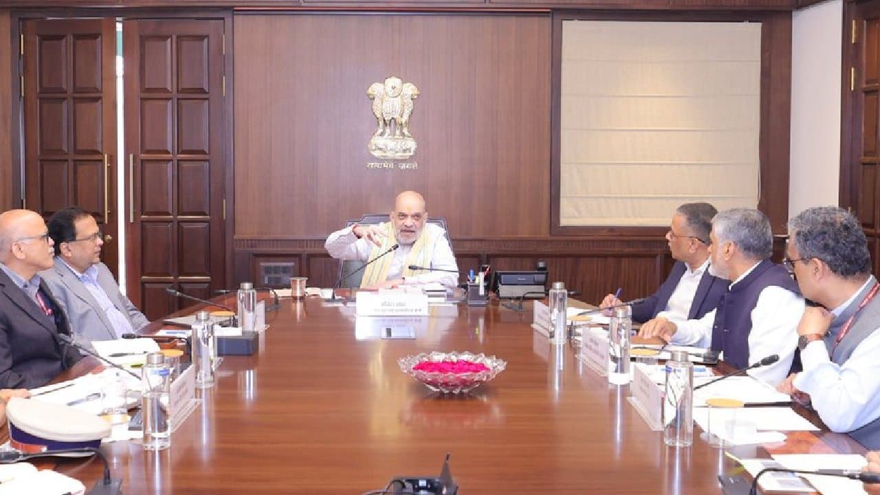 Delhi Explosion Update: Hunt Down Every Culprit Amit Shah To Officials 