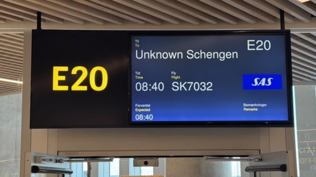 All tickets of the flight flying towards destination unknown sold out within four minutes