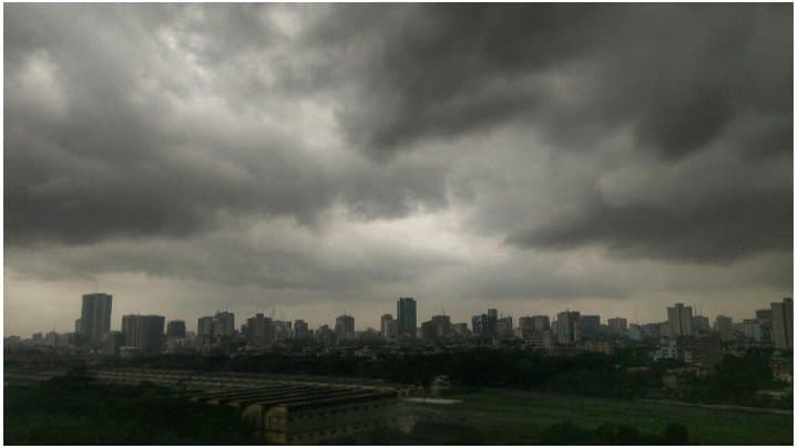 Weather Update: সামান্য কমল তাপমাত্রা, আজও কলকাতা সহ দক্ষিণবঙ্গে ঝড়বৃষ্টির পূর্বাভাস 