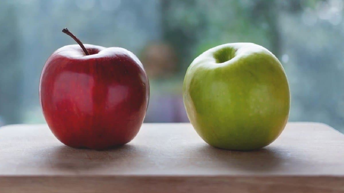 Red or green both apple are good for your health