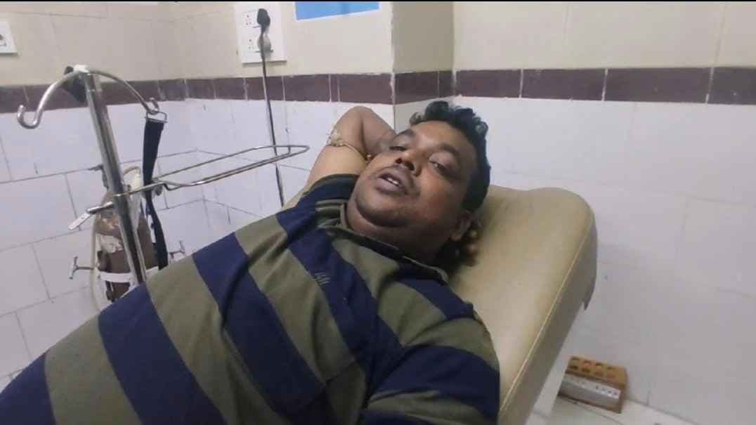 A civic volunteer came forward to donate his blood in need gnr 