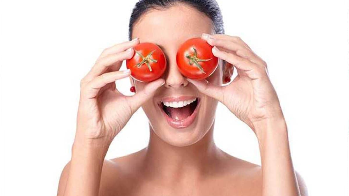DIY Skin Care: how can you use tomato to rejuvenate your skin lif