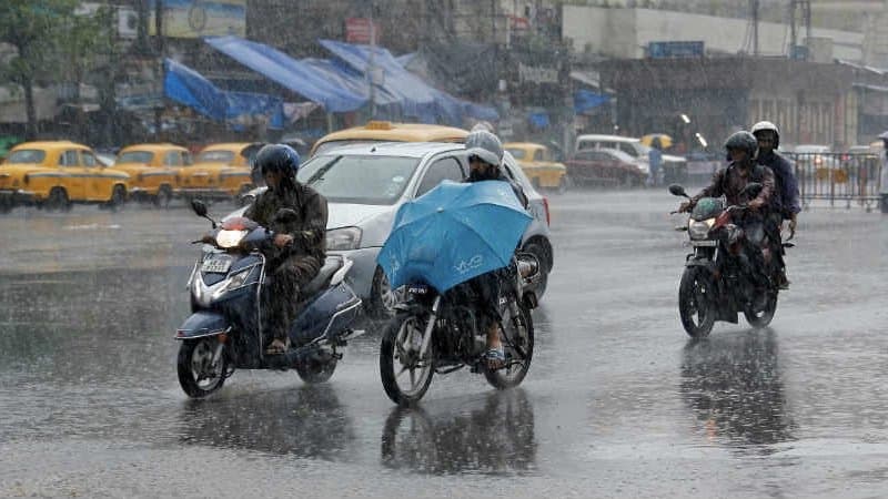IMD Weather Forecast Rainfall Thunderstorm Warning in Two Districts in Next Two Hours in West Bengal 