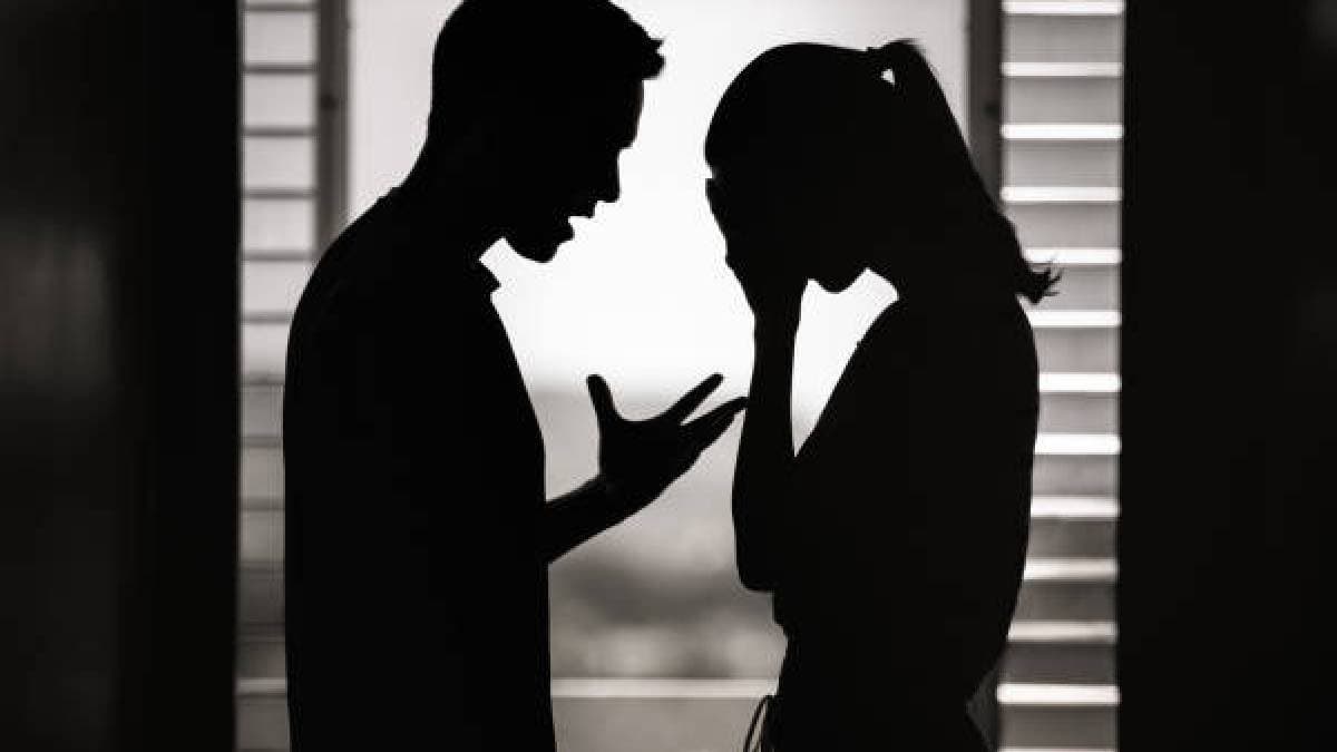 Study links heavy mobile phone use to lower sperm count gnr