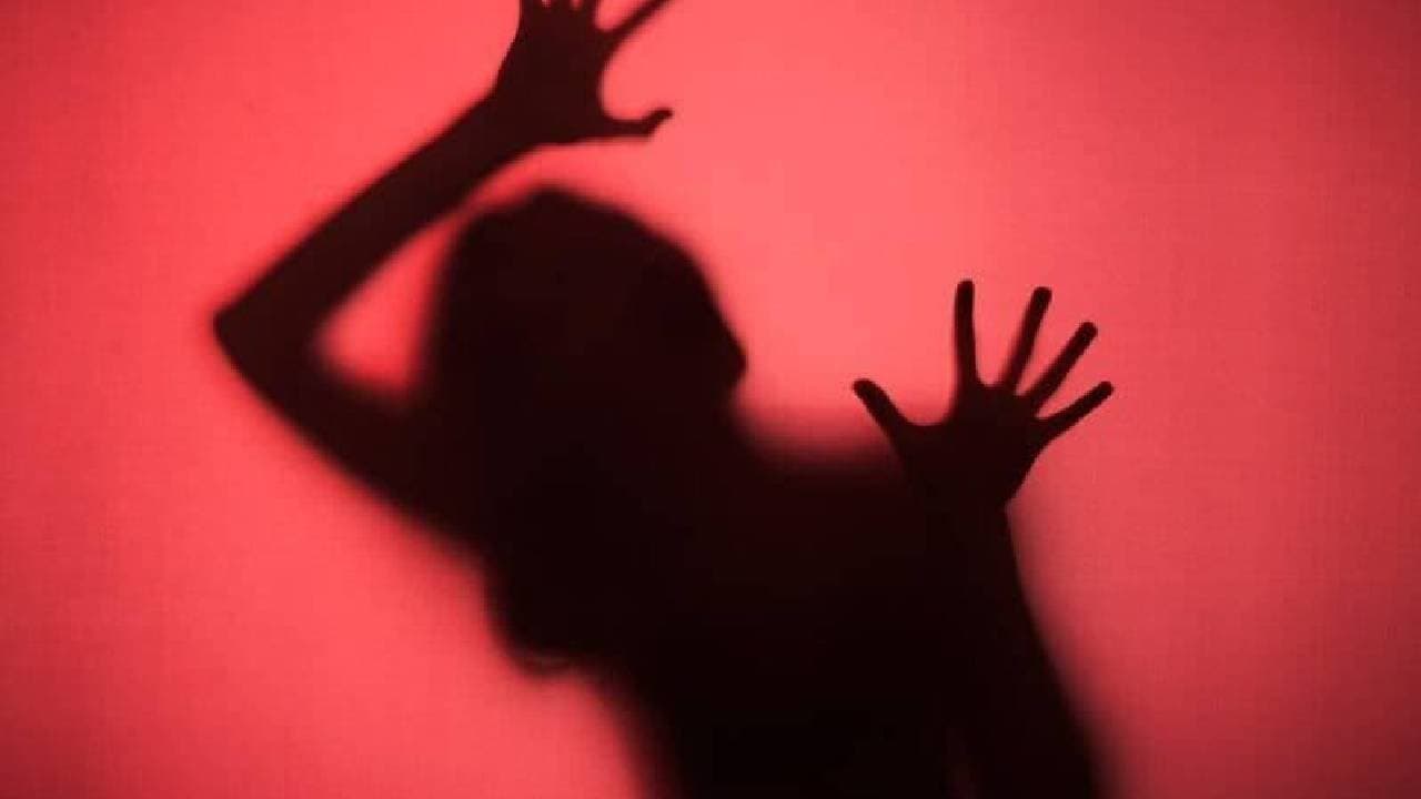 Girl ends her life in Medinipur 