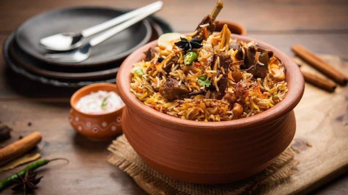 The only city in the world where non veg food is totally banned it is in India