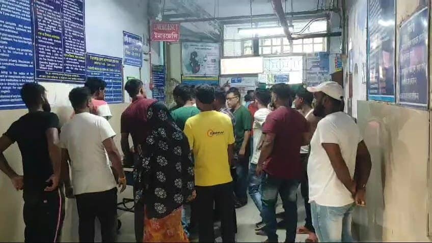 Despite saving the child from drowning  young man drowned in Hooghly