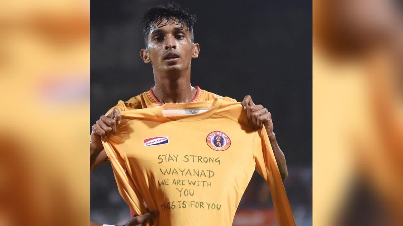 East Bengal defeat down town fc to stay on top of the group 