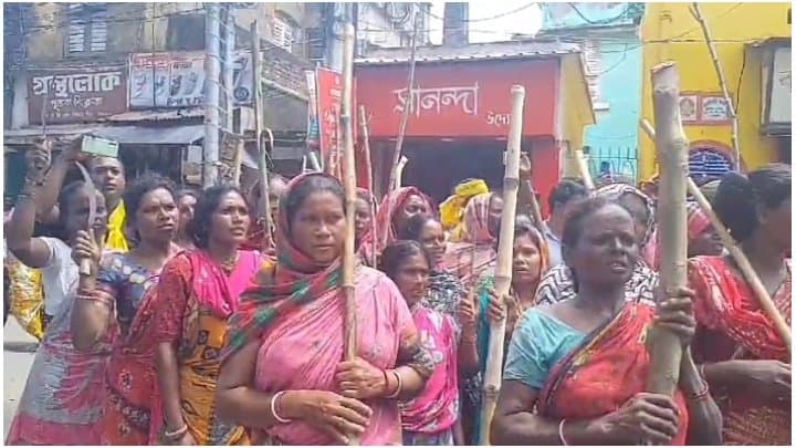 Burdwan Incident The Adivasi organisations gharaoed police station demanding immediate arrest of the culprit