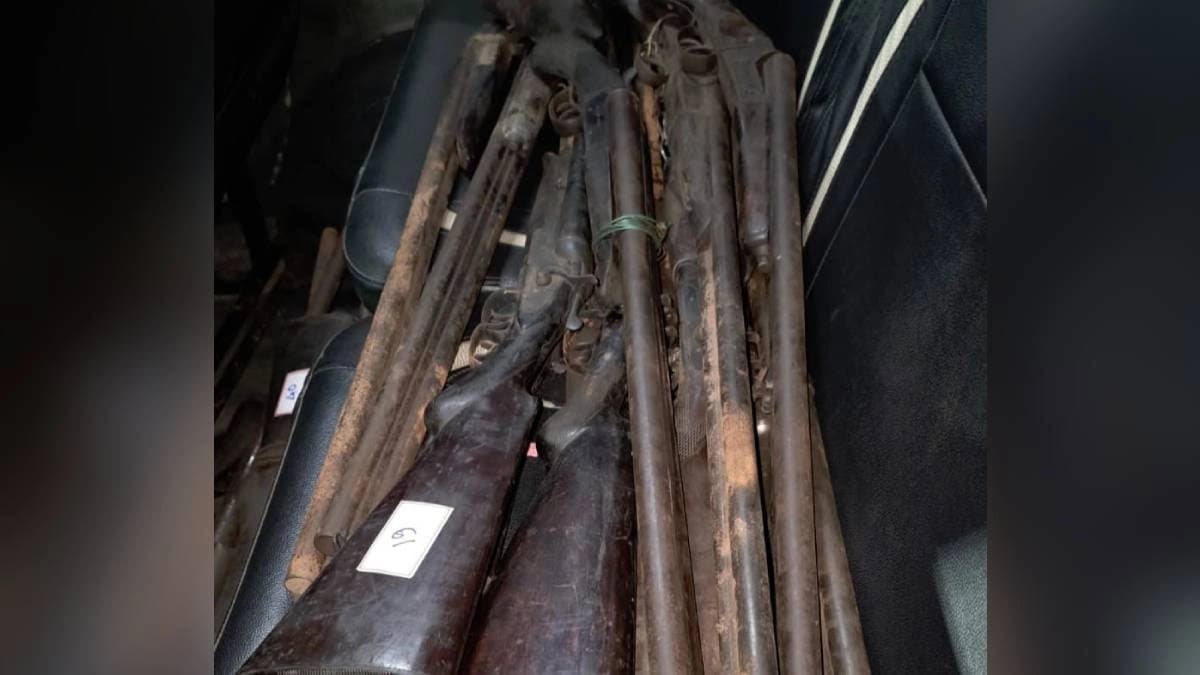 Bengal STF arrested three owners of renowned licensed fire arms shop of Kolkata