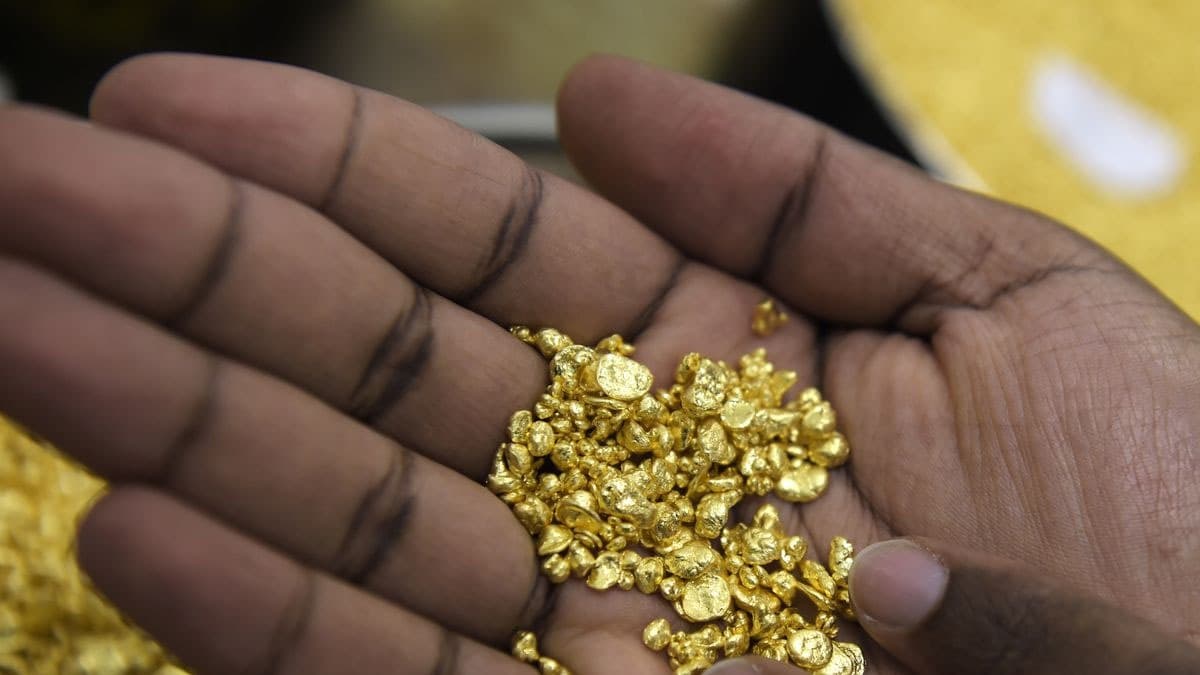 Kolkata gold and silver rate keep climbing on 20th september