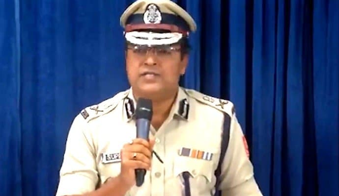 Police allert people about Nabanna Abhiyan gnr 