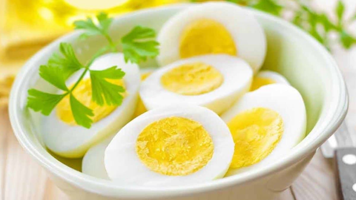 Does Egg Yolk really increase Cholesterol know what research has said about it 