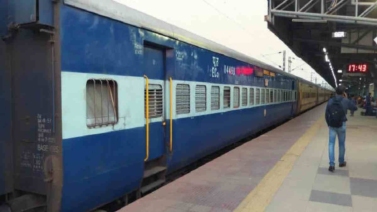 Railways to think final passenger charts with confirmed seats 24 hours before train departure